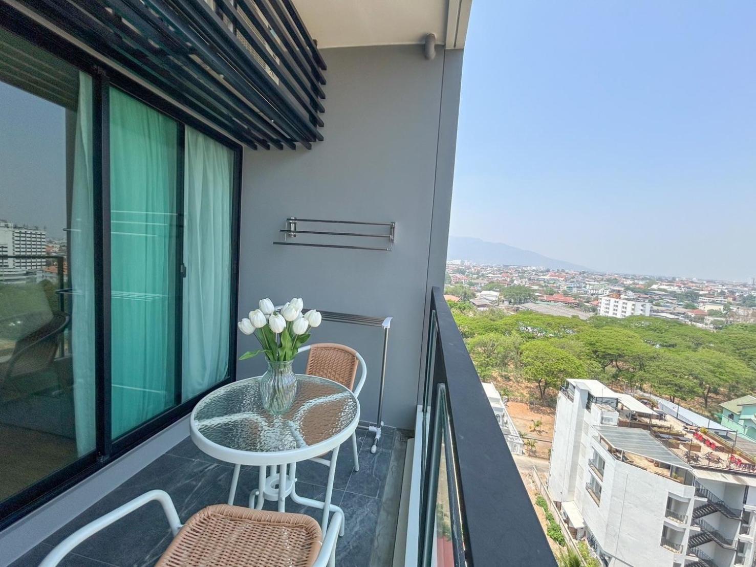 Luxury Condo Astra Sky River Condo Csiangmaj Kültér fotó