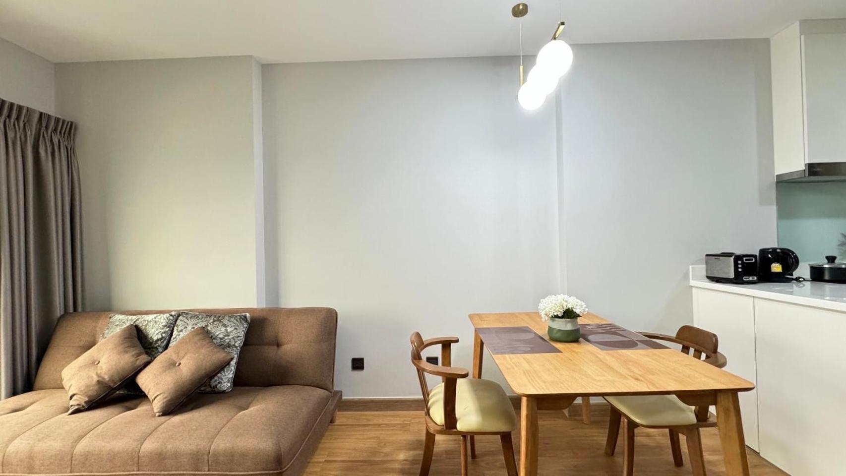Luxury Condo Astra Sky River Condo Csiangmaj Kültér fotó
