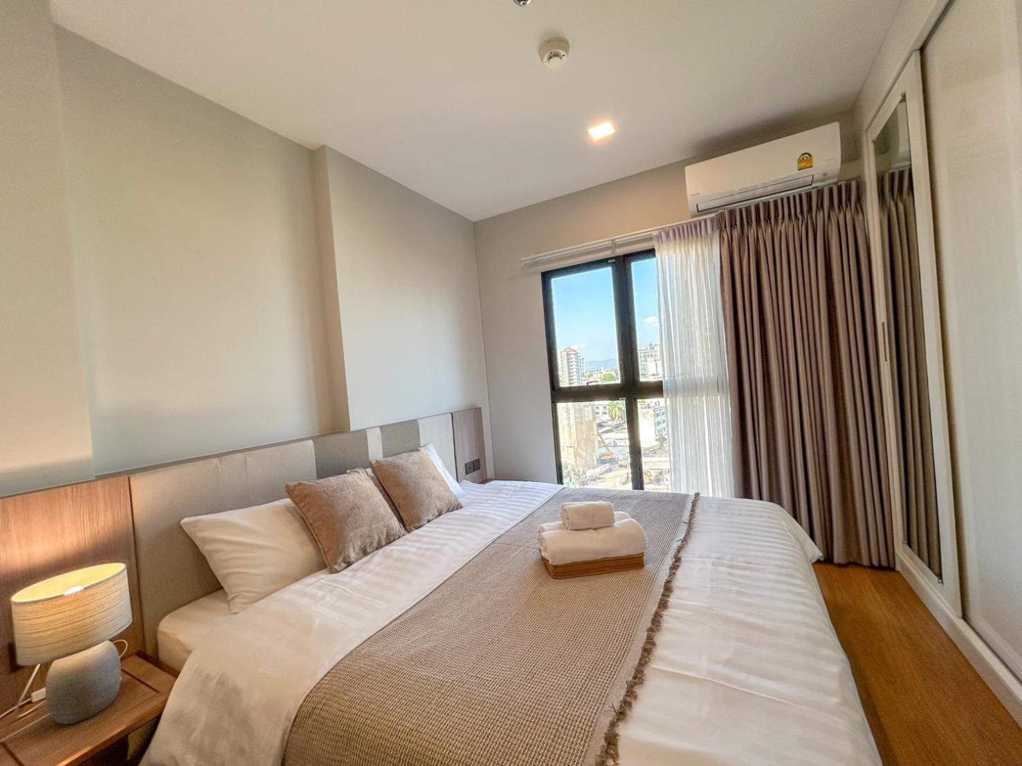 Luxury Condo Astra Sky River Condo Csiangmaj Kültér fotó